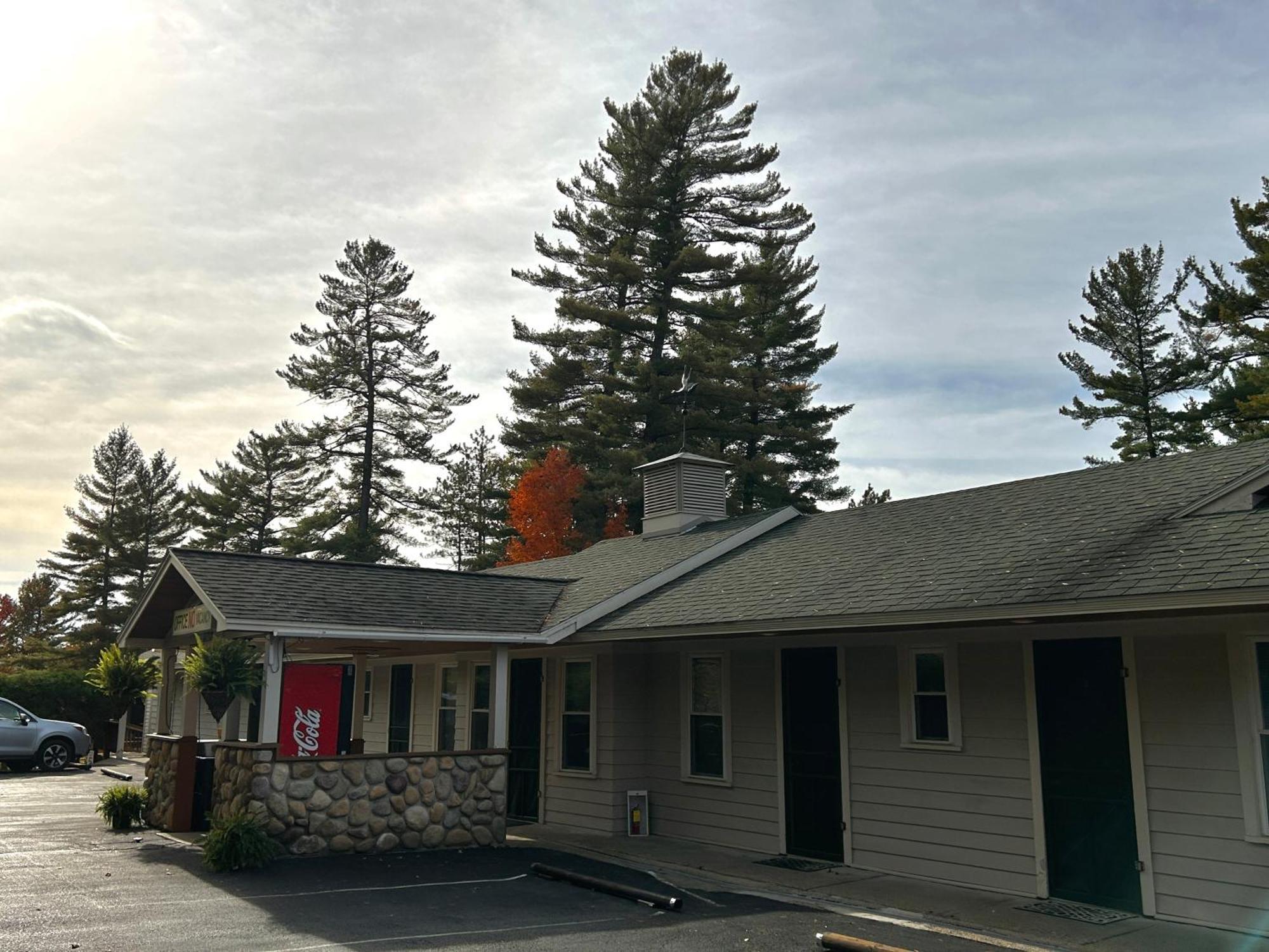 Paddler'S Rest Lakeside Cabins And Motel Long Lake Esterno foto